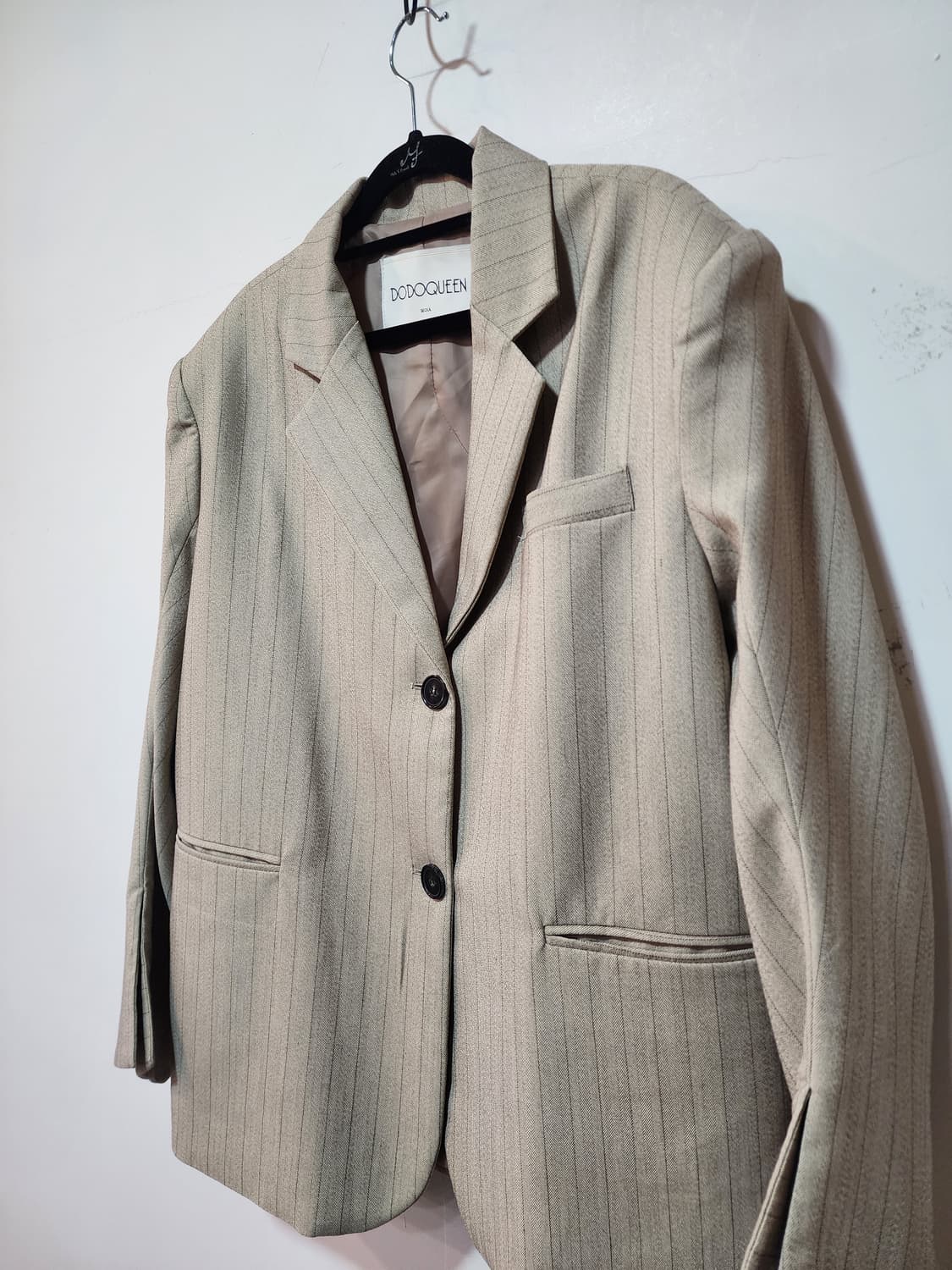 DODOQUEEN 베이지 스트라이프 자켓  상품이미지2