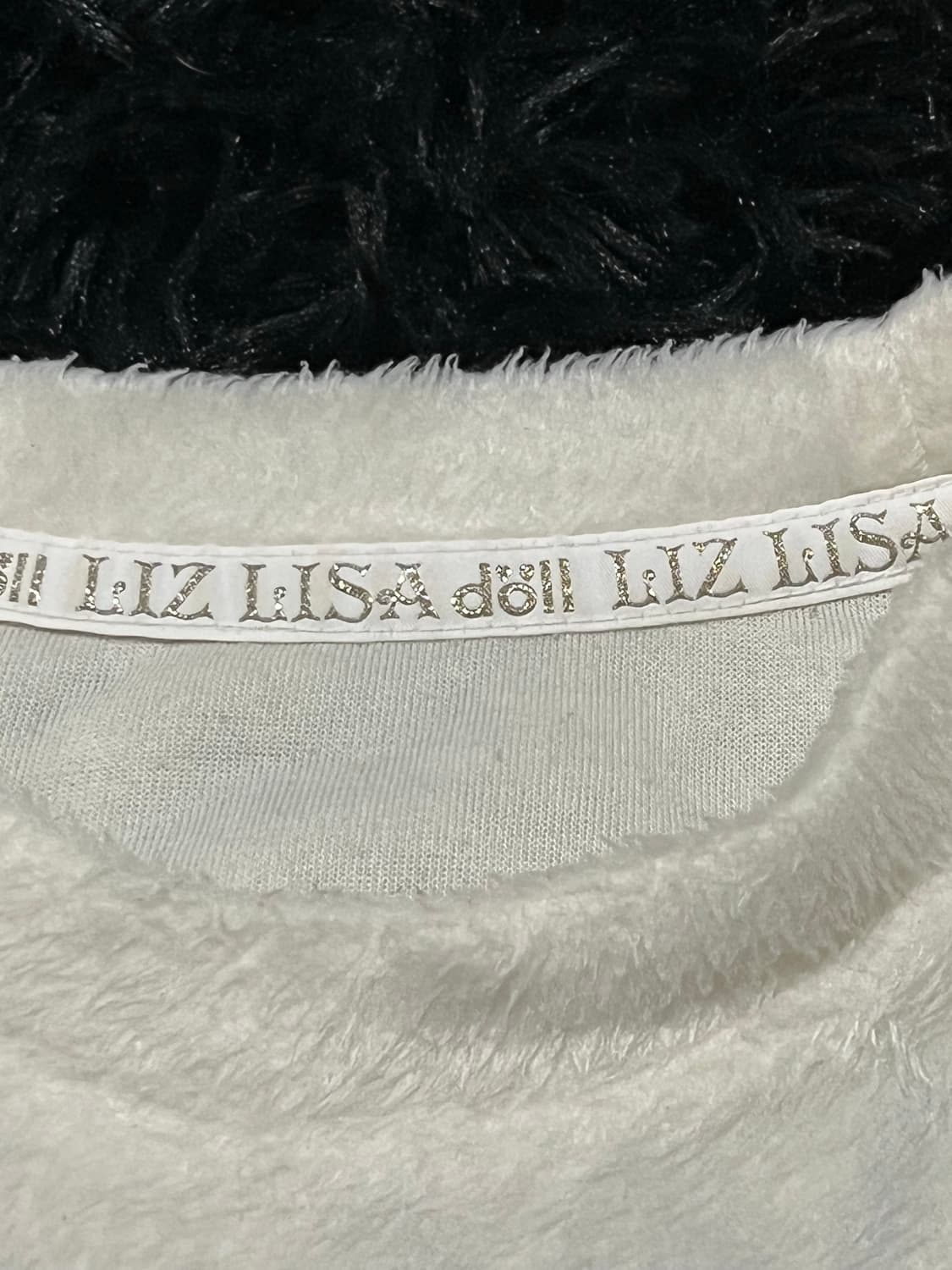 LIZ LISA doll 자수 퍼 롱슬리브 상품이미지3