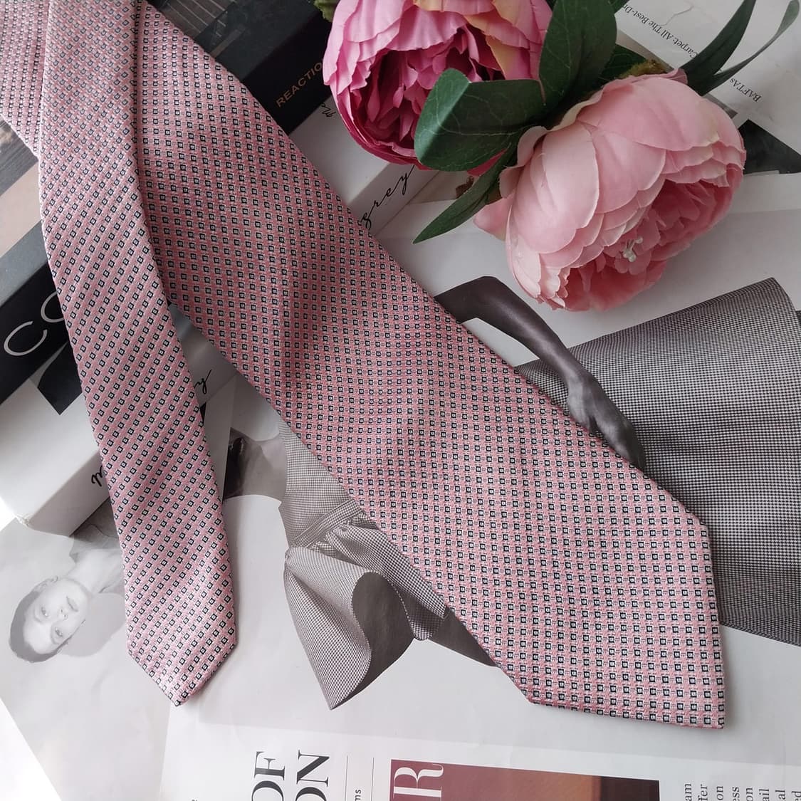 에르메네질도 제냐 자카드 패턴 넥타이 8.7cm S~A+등급 K2534
 상품이미지4