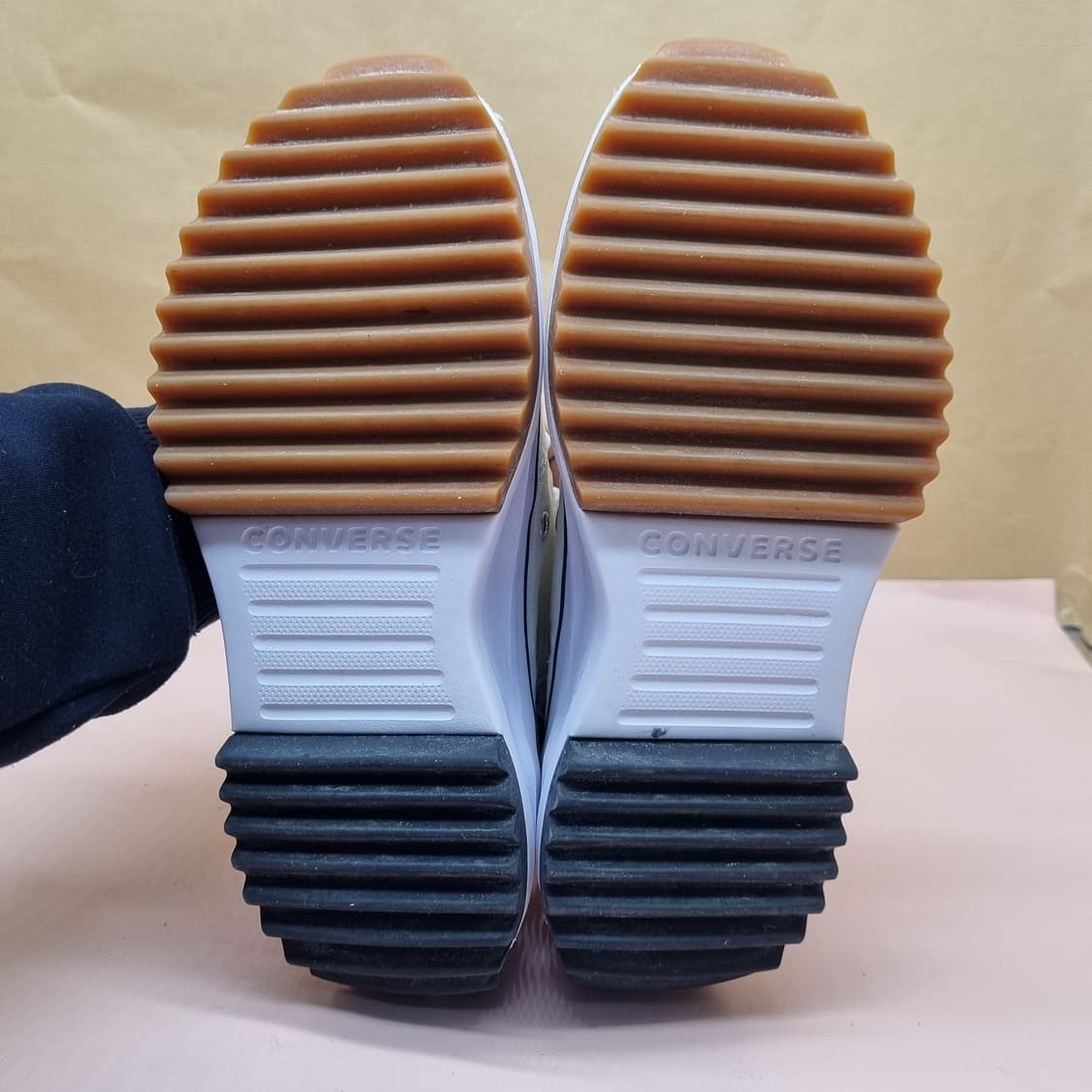 컨버스 런스타하이크 여성하이탑230  상품이미지3