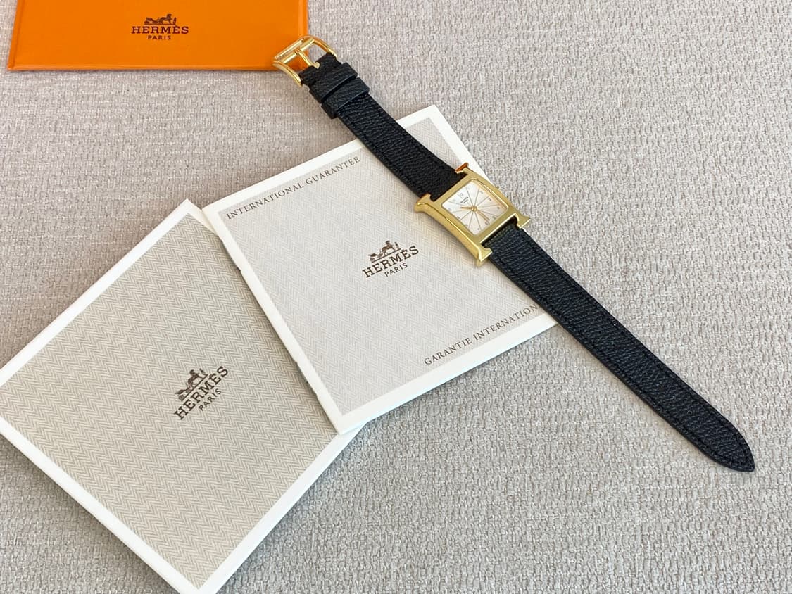 에르메스 H아워 1.201 금장 여성용 쿼츠 PM 스몰 사이즈 상품이미지5