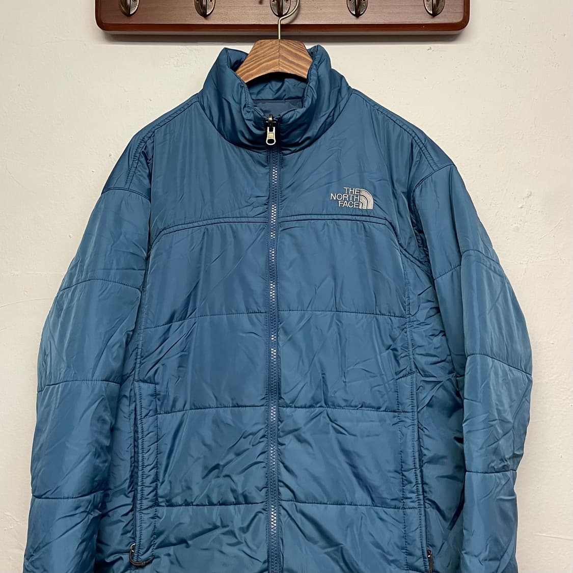 노스페이스 엑셀로프트 블루 경량 패딩 자켓   상품이미지3