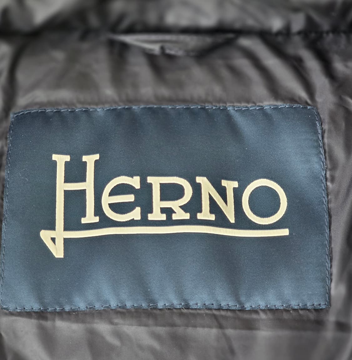 에르노(HERNO)글로스 보머 구스다운 패딩 블랙 (105)자켓 상품이미지9