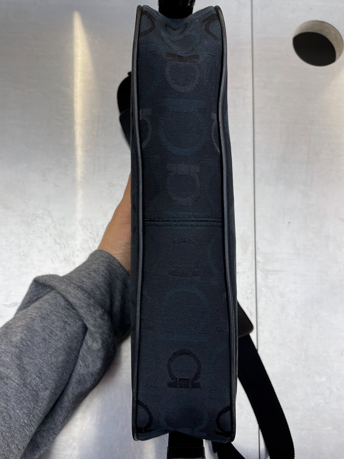 살바토레 페라가모 간치니 자카드 백 상품이미지4