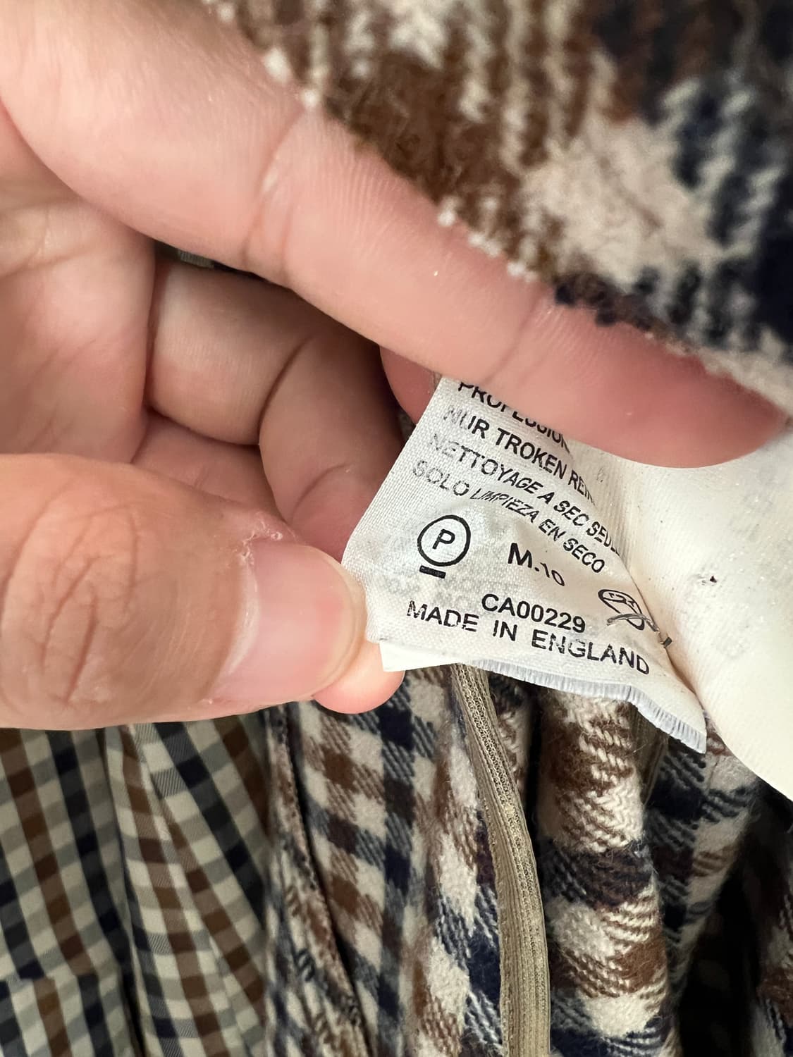 아쿠아스큐텀 버버리 코트 40 상품이미지7