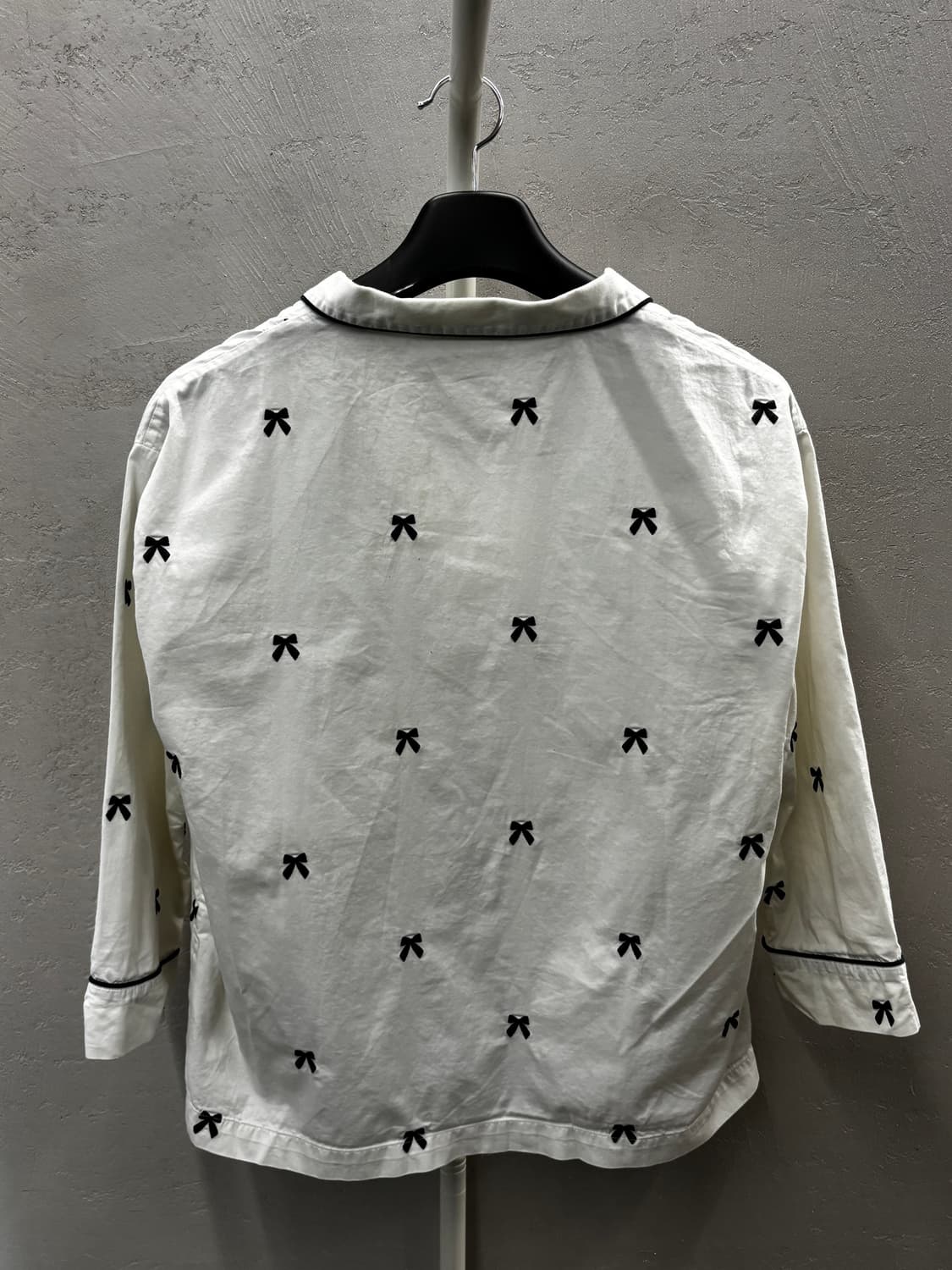 슬리피존스 리본 패턴 여성 파자마 상의 M 상품이미지3