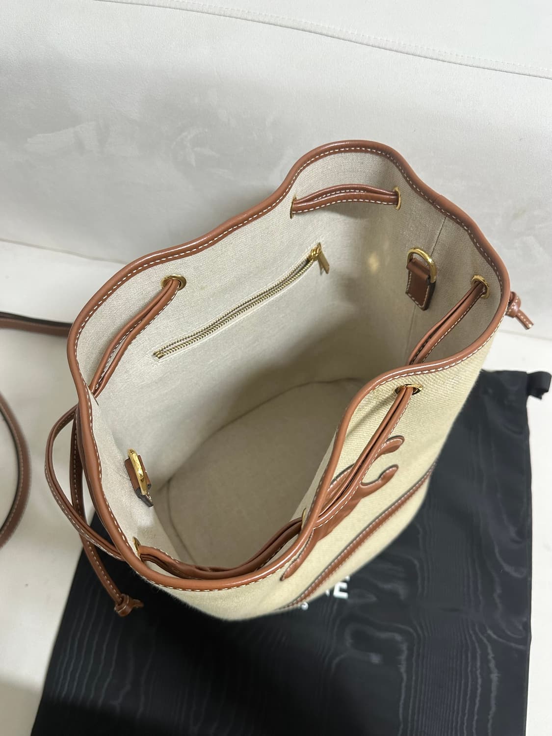 [A+ 정품] 셀린느 슈 마린 버킷백 상품이미지5