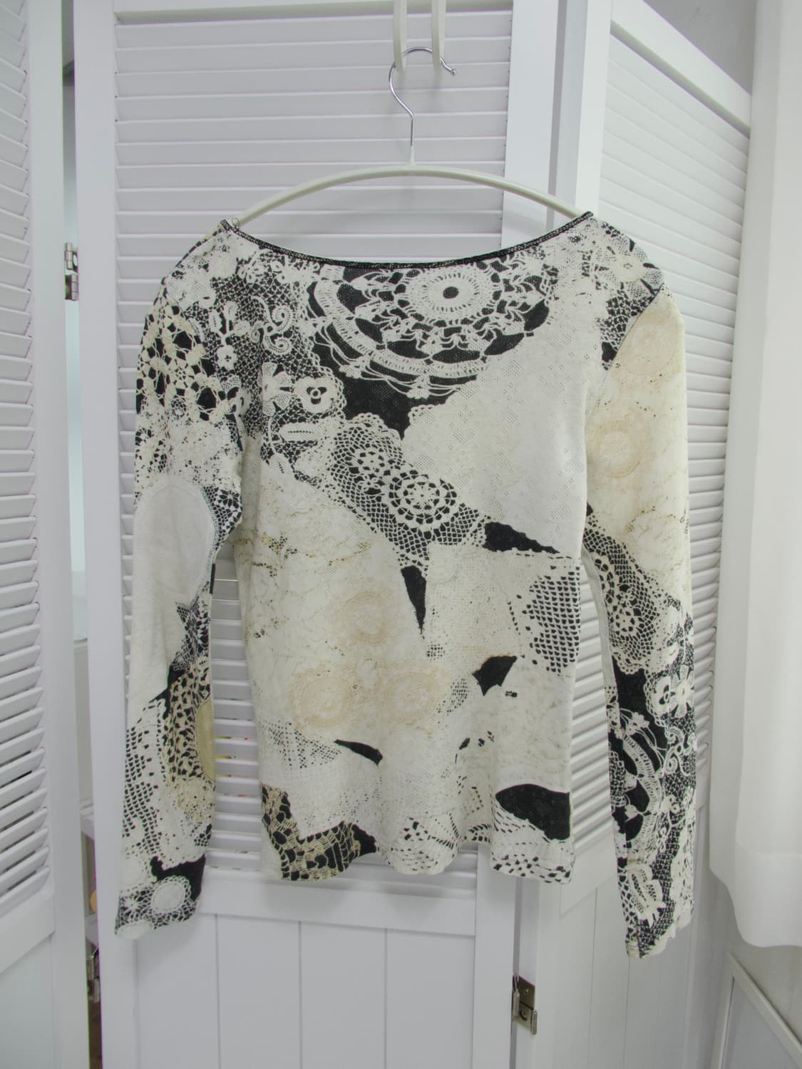 Ahcahcum 레이스 프린트 탑  상품이미지8