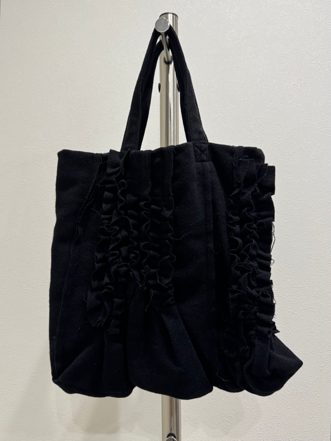 꼼데가르송 울 프릴 토트백 상품이미지3