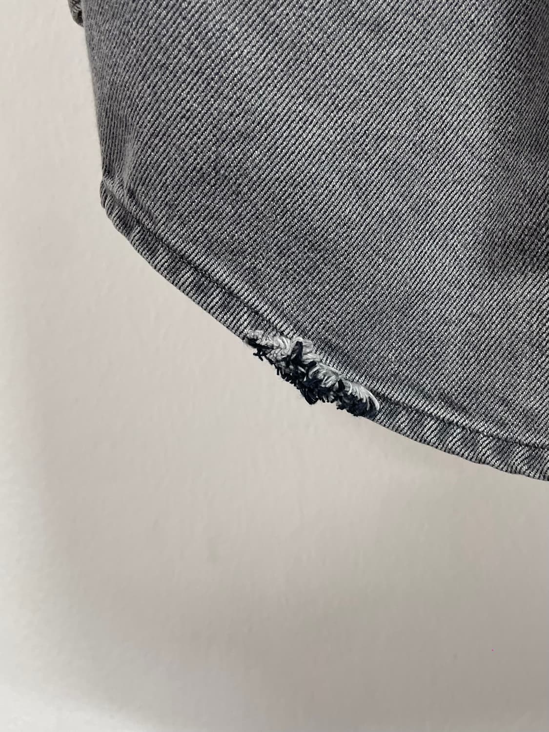 MM6 우먼스 그레이 롱 데님 셔츠 (on.613)   상품이미지7