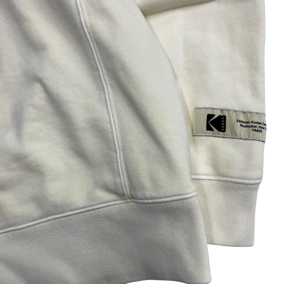 코닥 멀티컬러 로고 아이보리 맨투맨 XL 상품이미지7