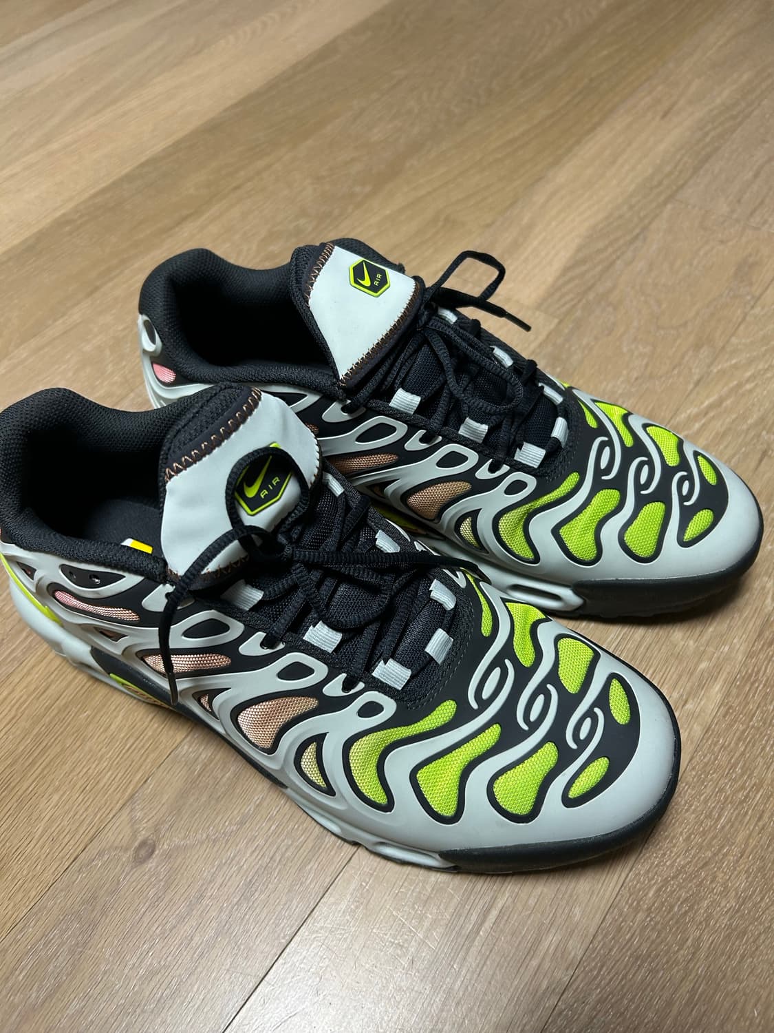 나이키 에어멕스 플러스 드리프트 상품이미지1