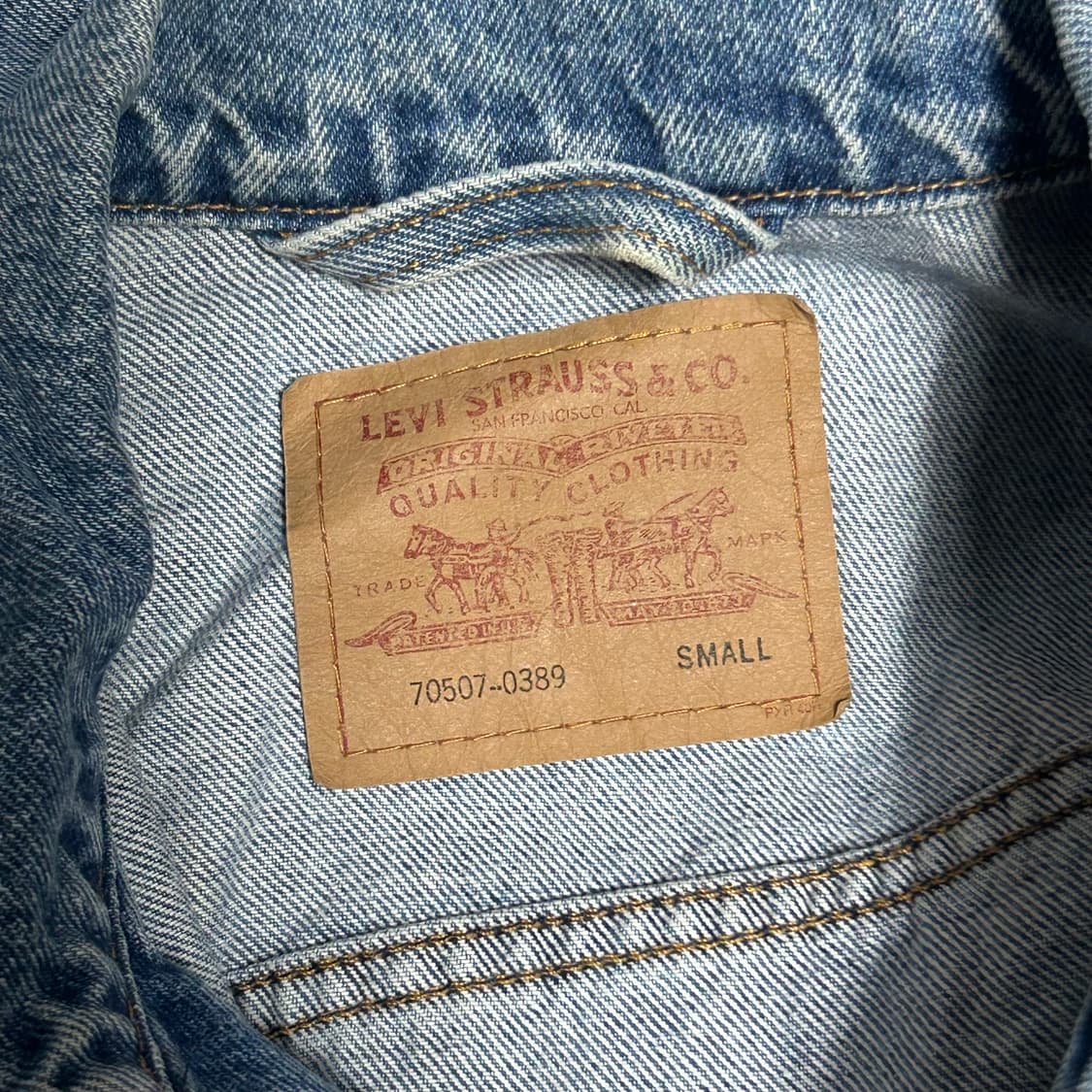 S 90s Levi's 리바이스 70507 USA 데님 트러커 자켓 상품이미지4