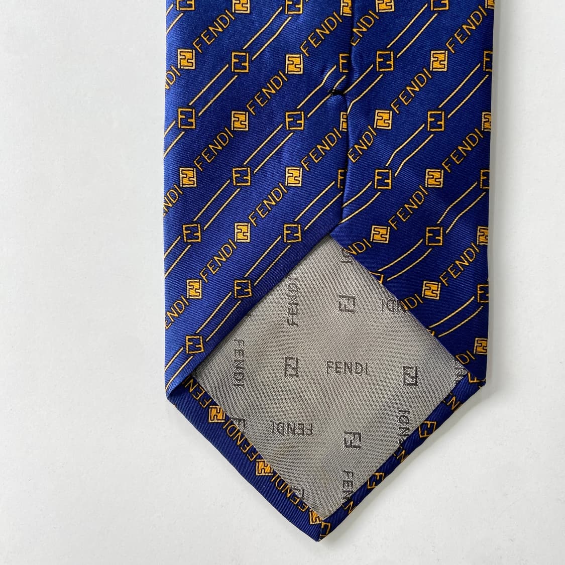 펜디 (FENDI) 영문모노그램 정품 명품 넥타이 상품이미지8