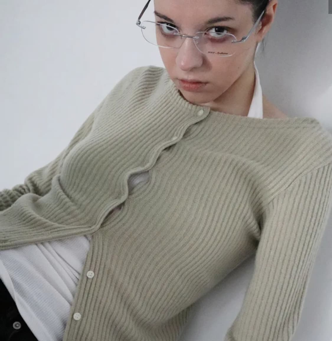 칙스 컴팩트 니트 가디건 베이지 골지 스웨터 chicks 상품이미지4