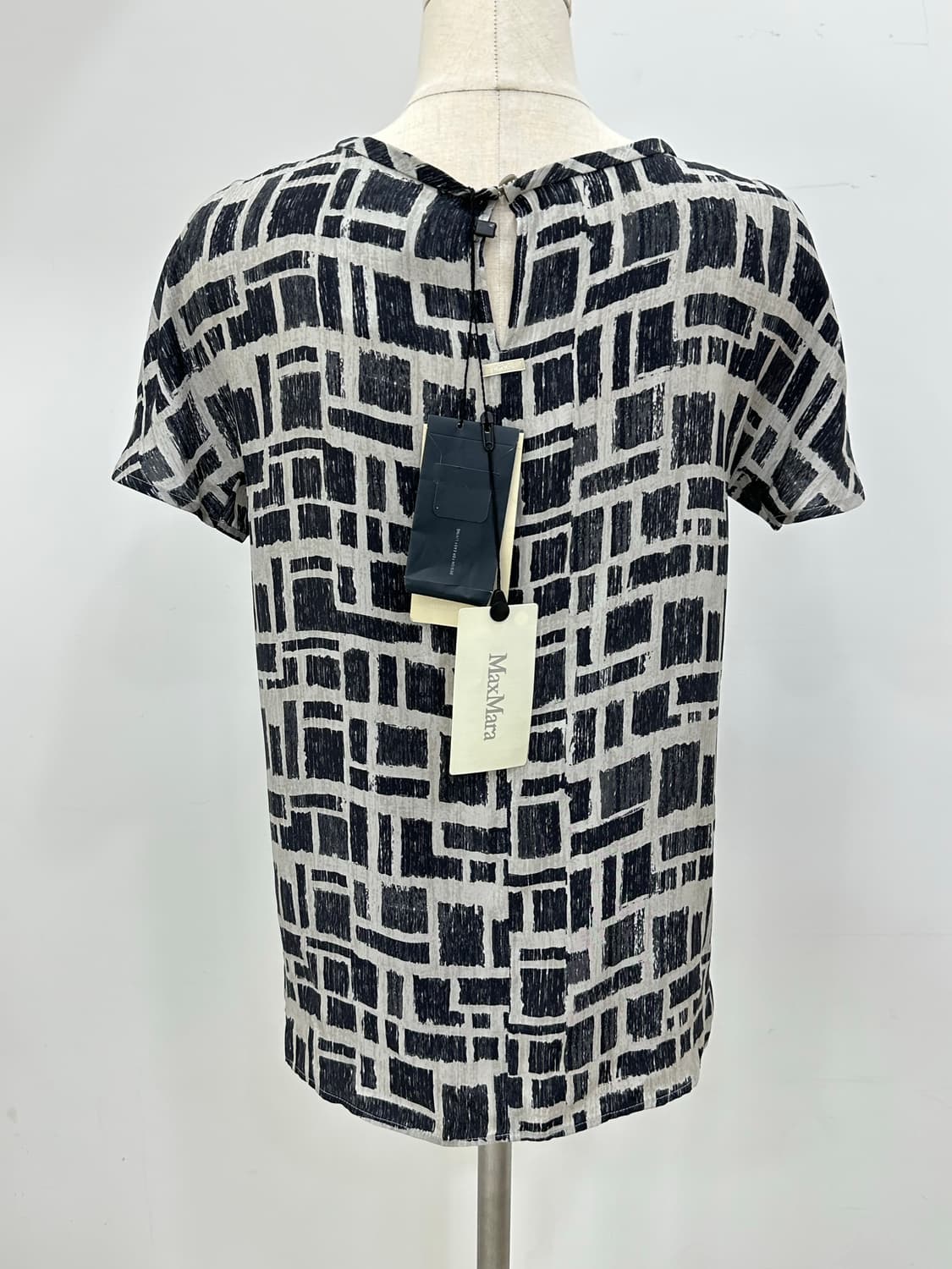 (미사용) 에스 막스마라 실크 블라우스 상품이미지3