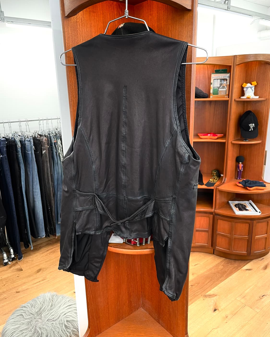 [2] 블랙바렛 닐바렛 레더 베스트 상품이미지8