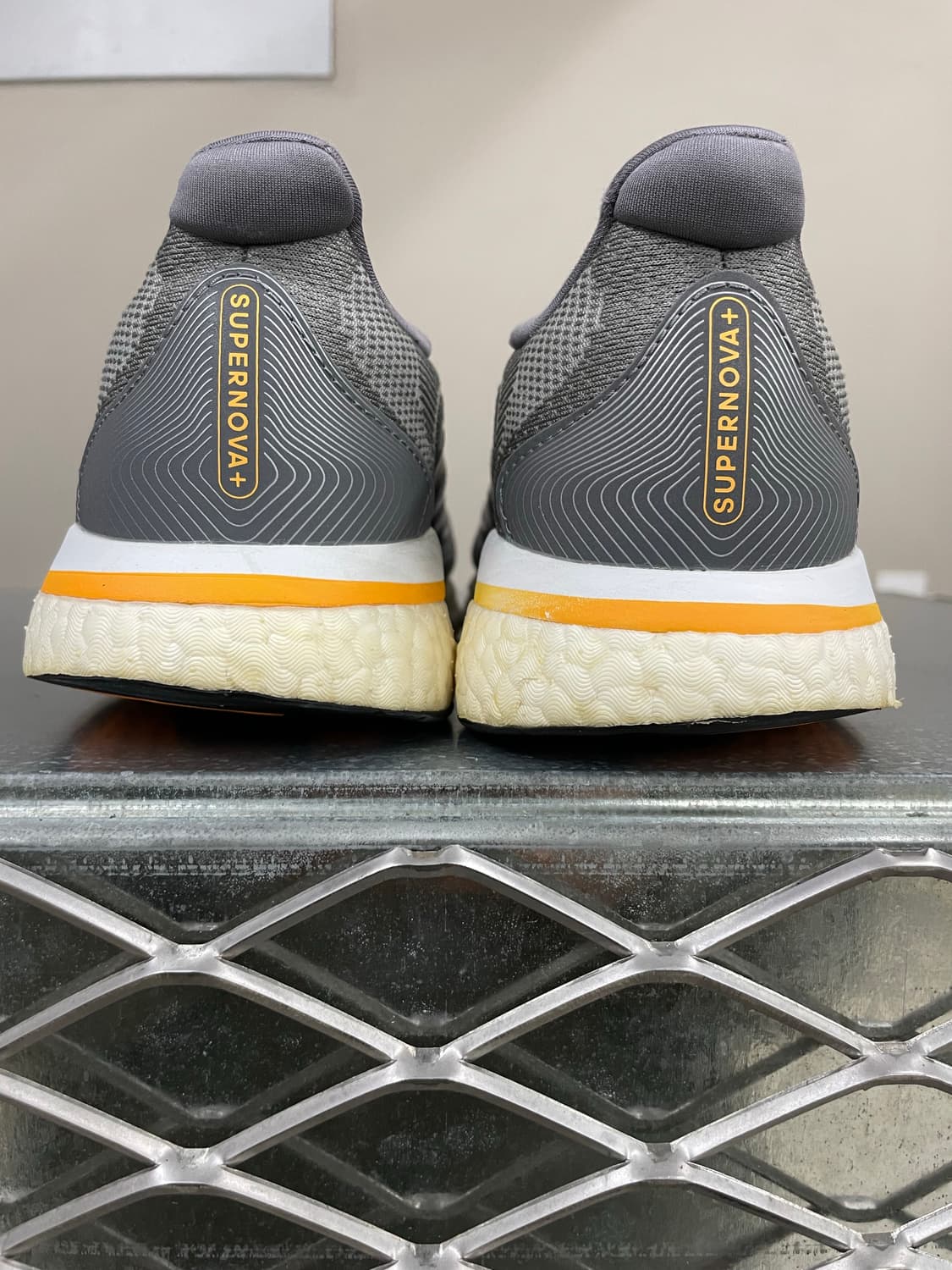 아디다스 슈퍼노바 그레이 플래시 오렌지 255 상품이미지9