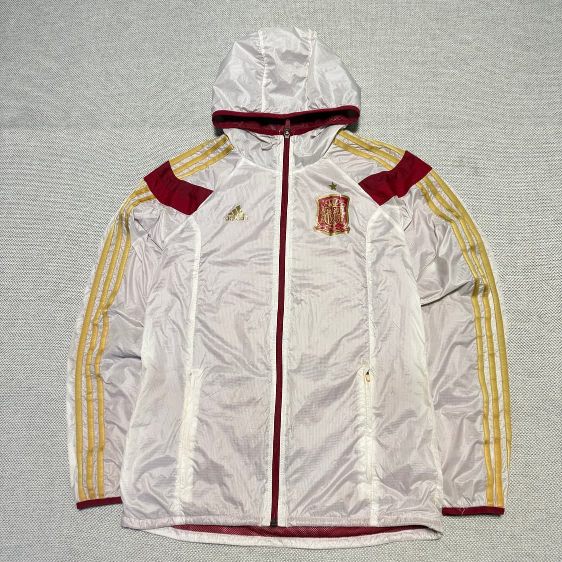 아디다스 스페인 국대 바람막이 상품이미지1