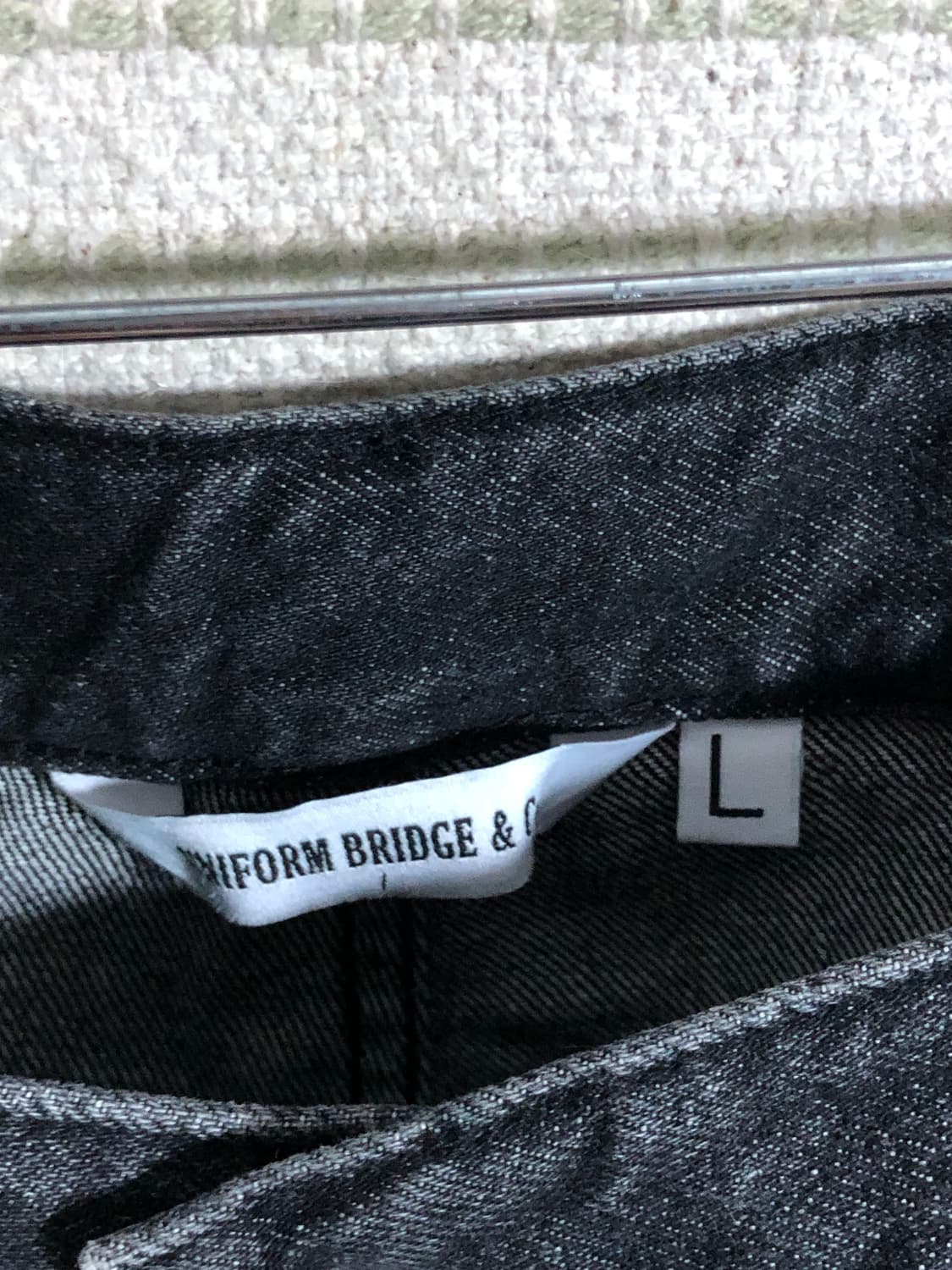 유니폼 브릿지 원턱 포인트 블랙 일자 데님 청바지 블랙진 상품이미지5