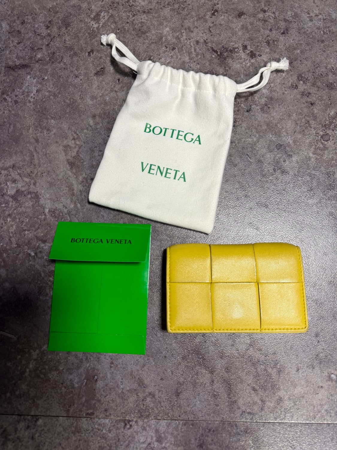 보테가베네타 카드 명함 지갑 상품이미지1