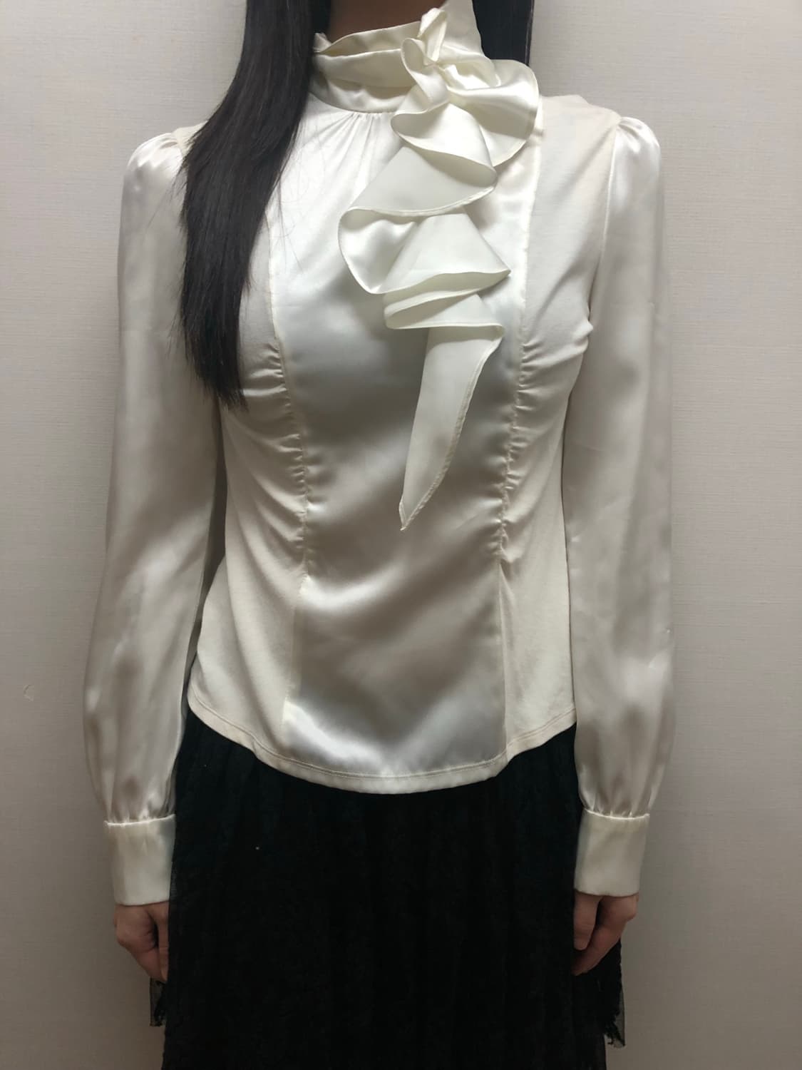 빈티지 화이트 러플 블라우스 상품이미지2