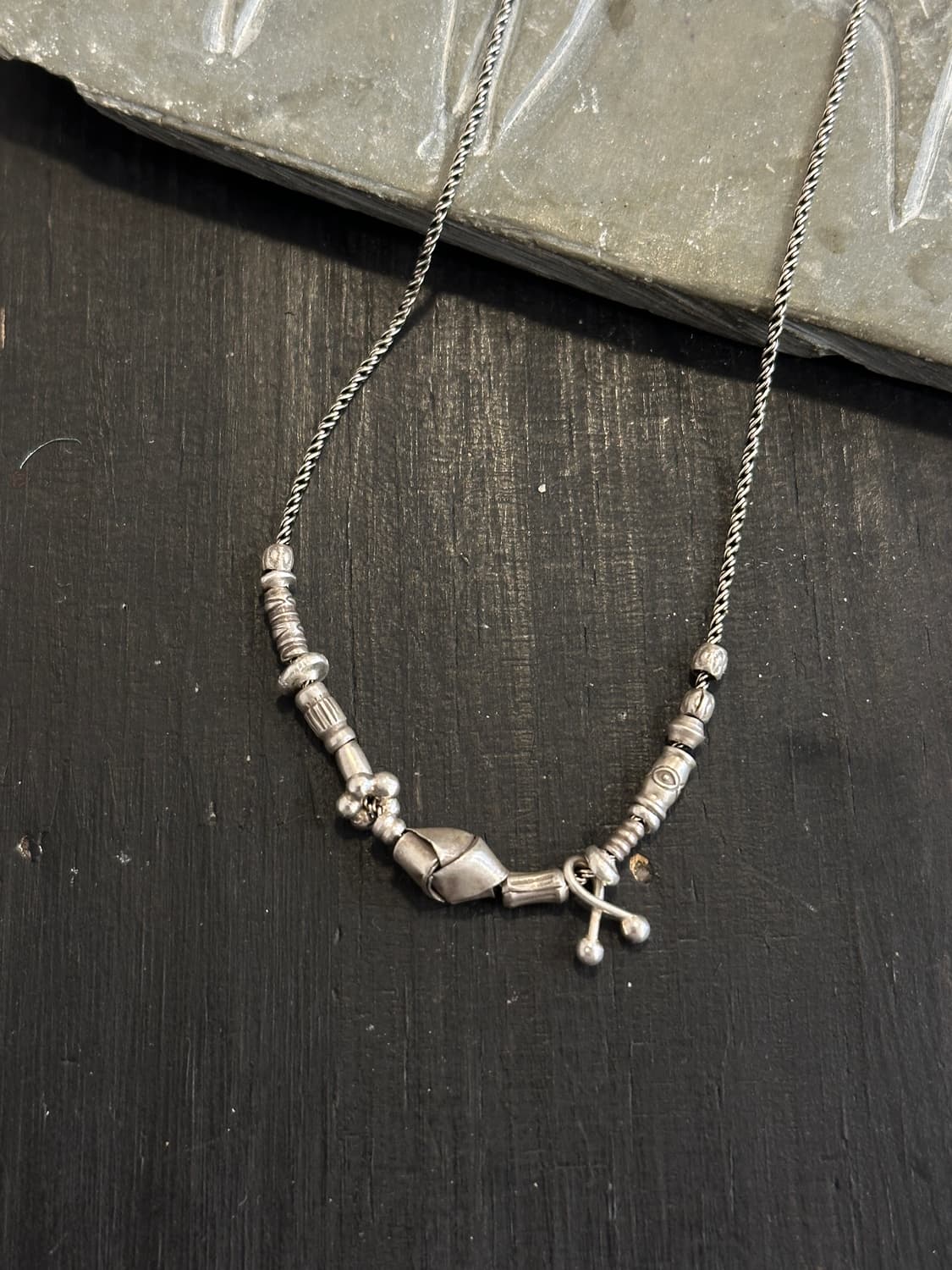 Musta karensilver mix Necklace 상품이미지1