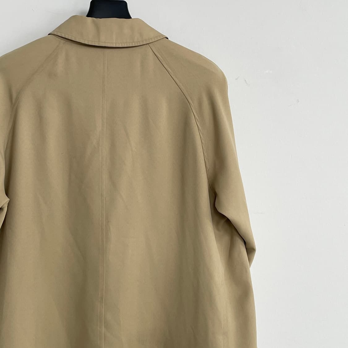 버버리 베이지 싱글 맥 트렌치 코트 상품이미지8