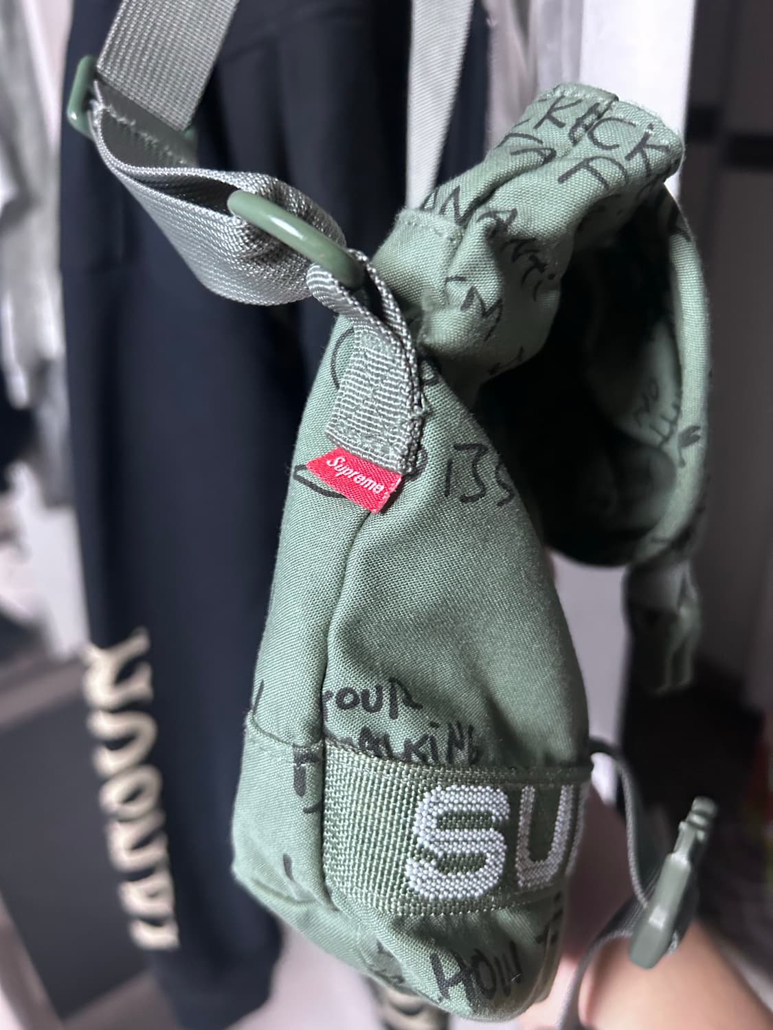 슈프림 미니가방 상품이미지2