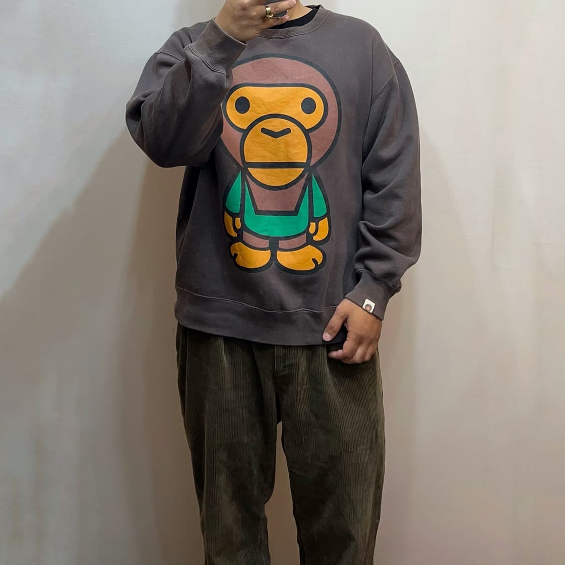 베이프 마일로 맨투맨 상품이미지2