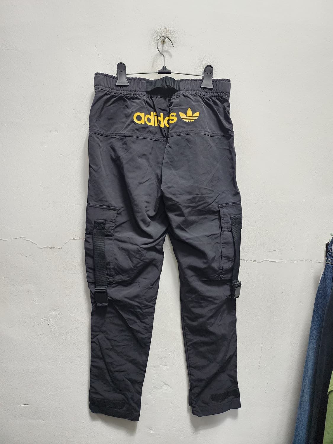 아디다스 테크 카고팬츠  상품이미지2