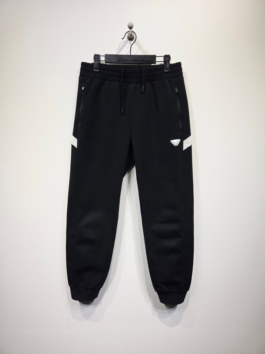 다이나핏(DYNAFIT) 블랙 트레이닝 조거 팬츠 상품이미지2