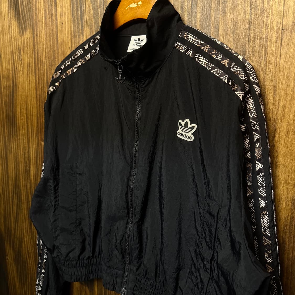 ADIDAS snake crop wind breaker jacket 상품이미지4