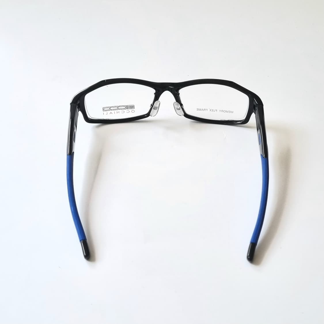 데드스탁 가볍고 유연한 착용감, 유니크한 쉐입 안경테 807 상품이미지5