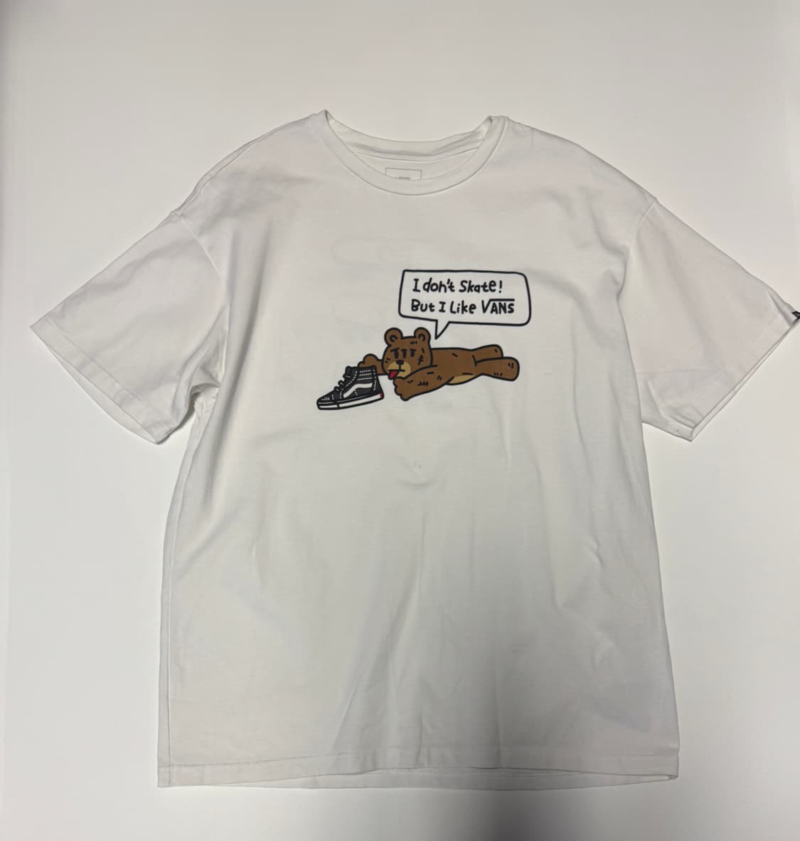 반스 Vans 23ss 곰돌이 프린팅 반팔 티셔츠 L ~ XL 화이트 상품이미지1