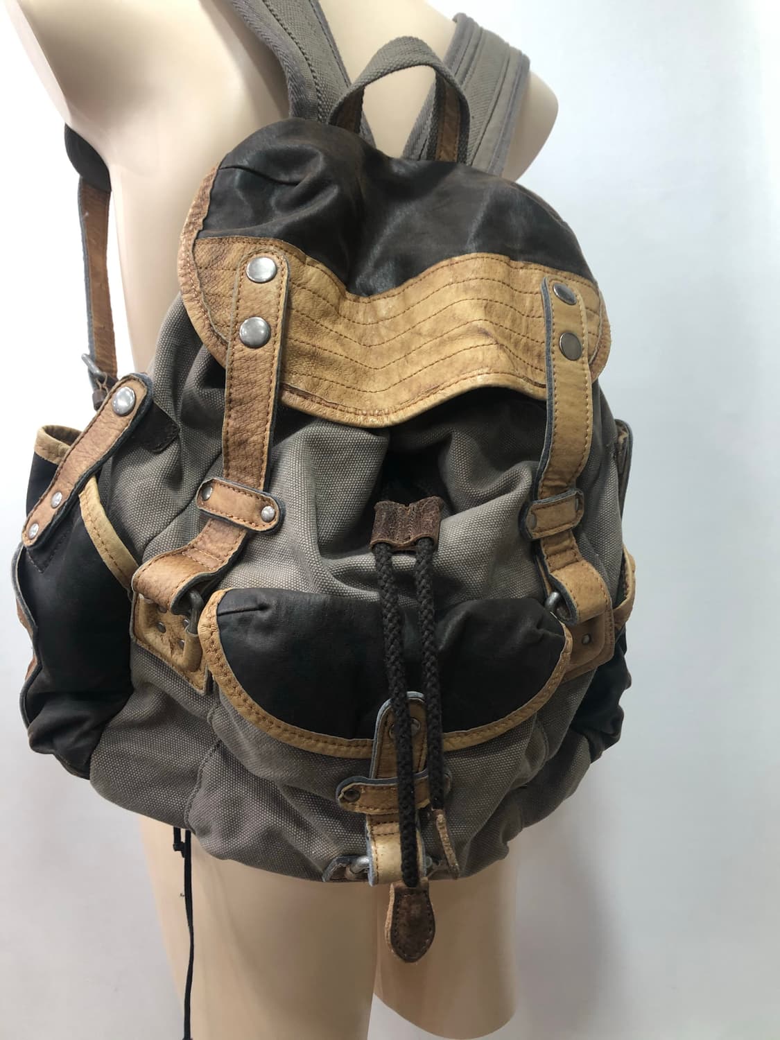 leather canvas backpack 상품이미지3