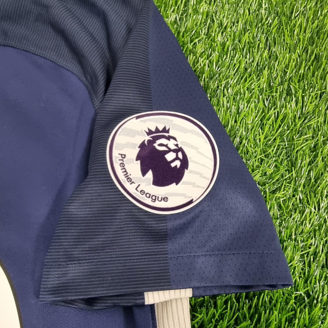 17-18시즌 토트넘 어웨이 유니폼 #10 케인 상품이미지4