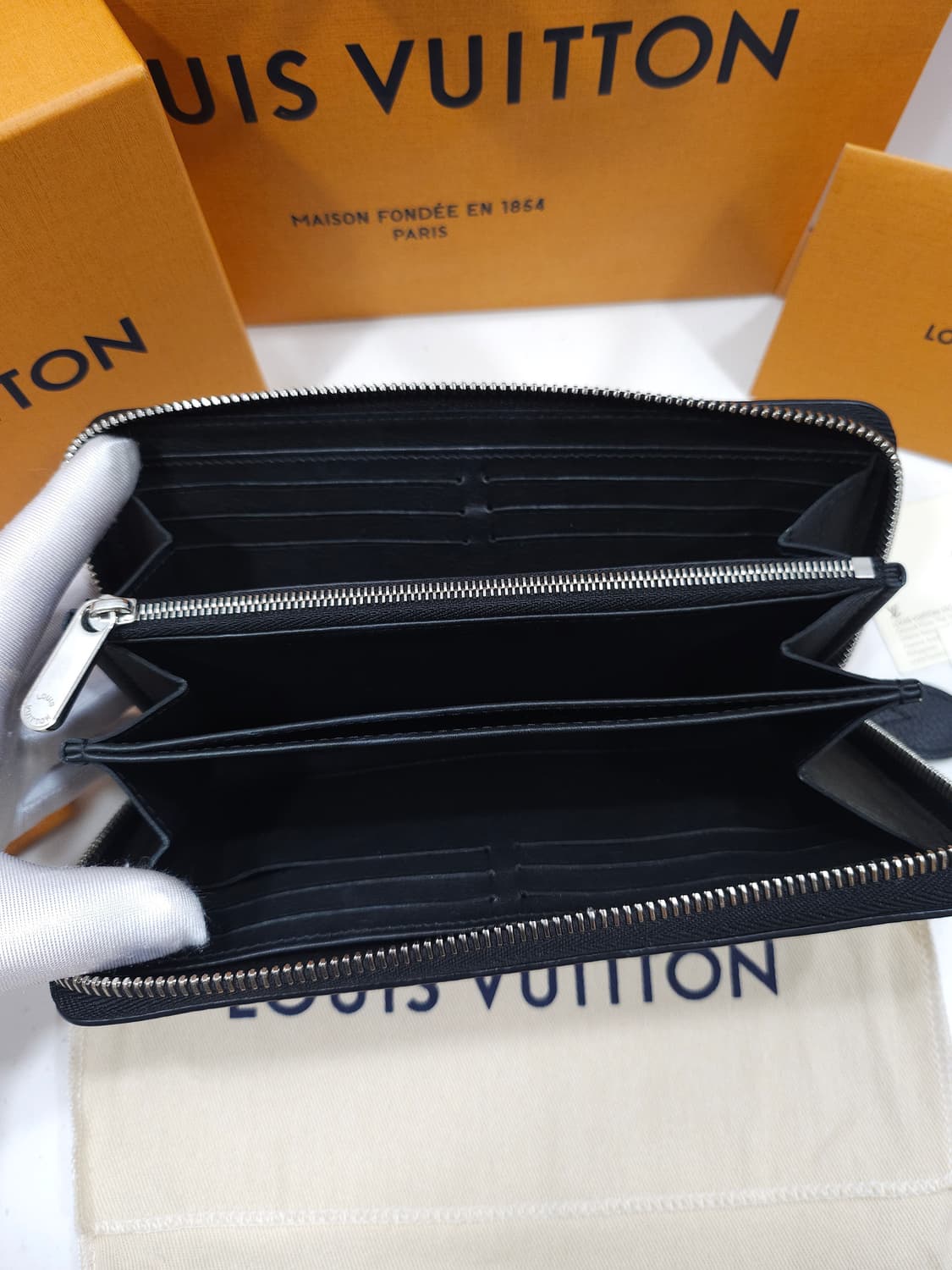 [풀구성] 루이비통 마히나 지피 월릿 장지갑 상품이미지7