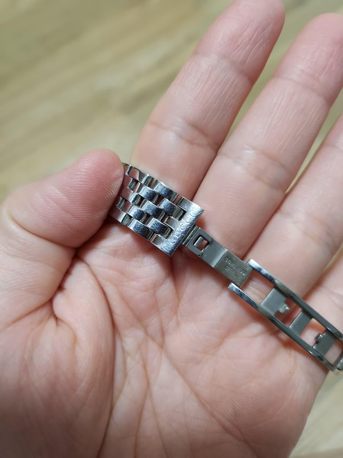 구찌 여성 메탈 시계 상품이미지6