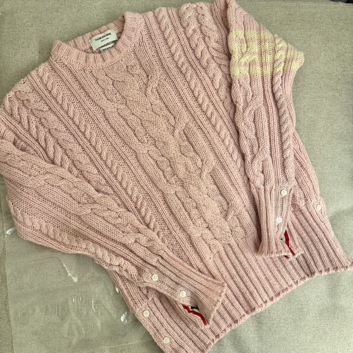 톰브라운 핑크 케이블 니트 베이비핑크 3size 상품이미지4