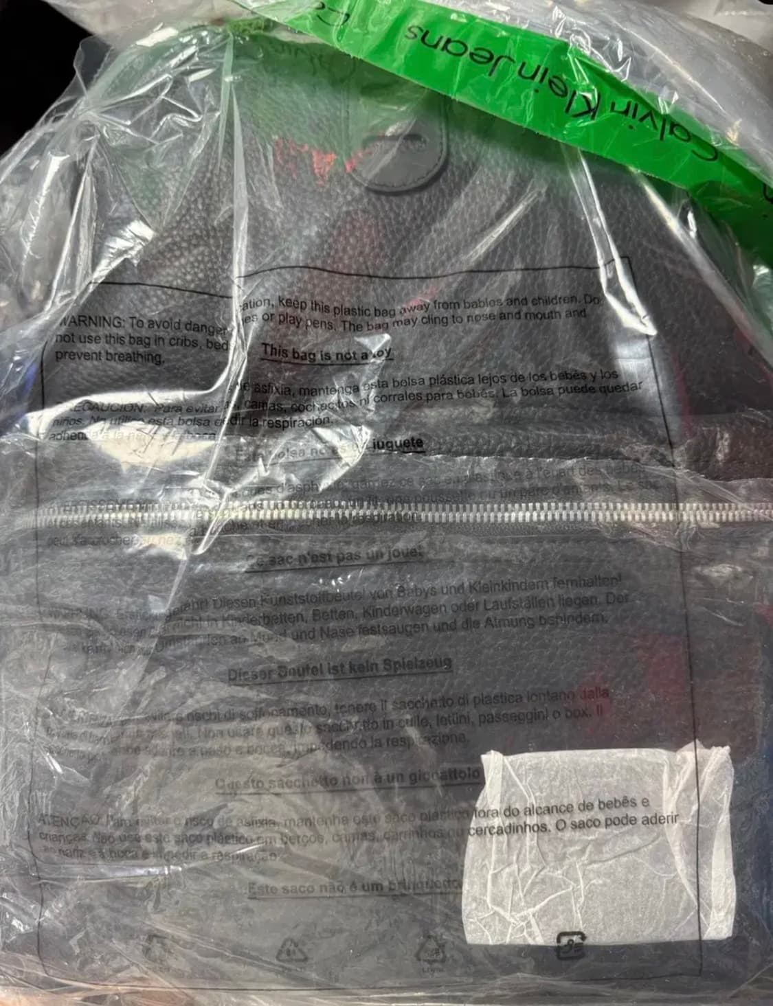 캘빈클라인진 에센셜 가죽백팩 상품이미지4