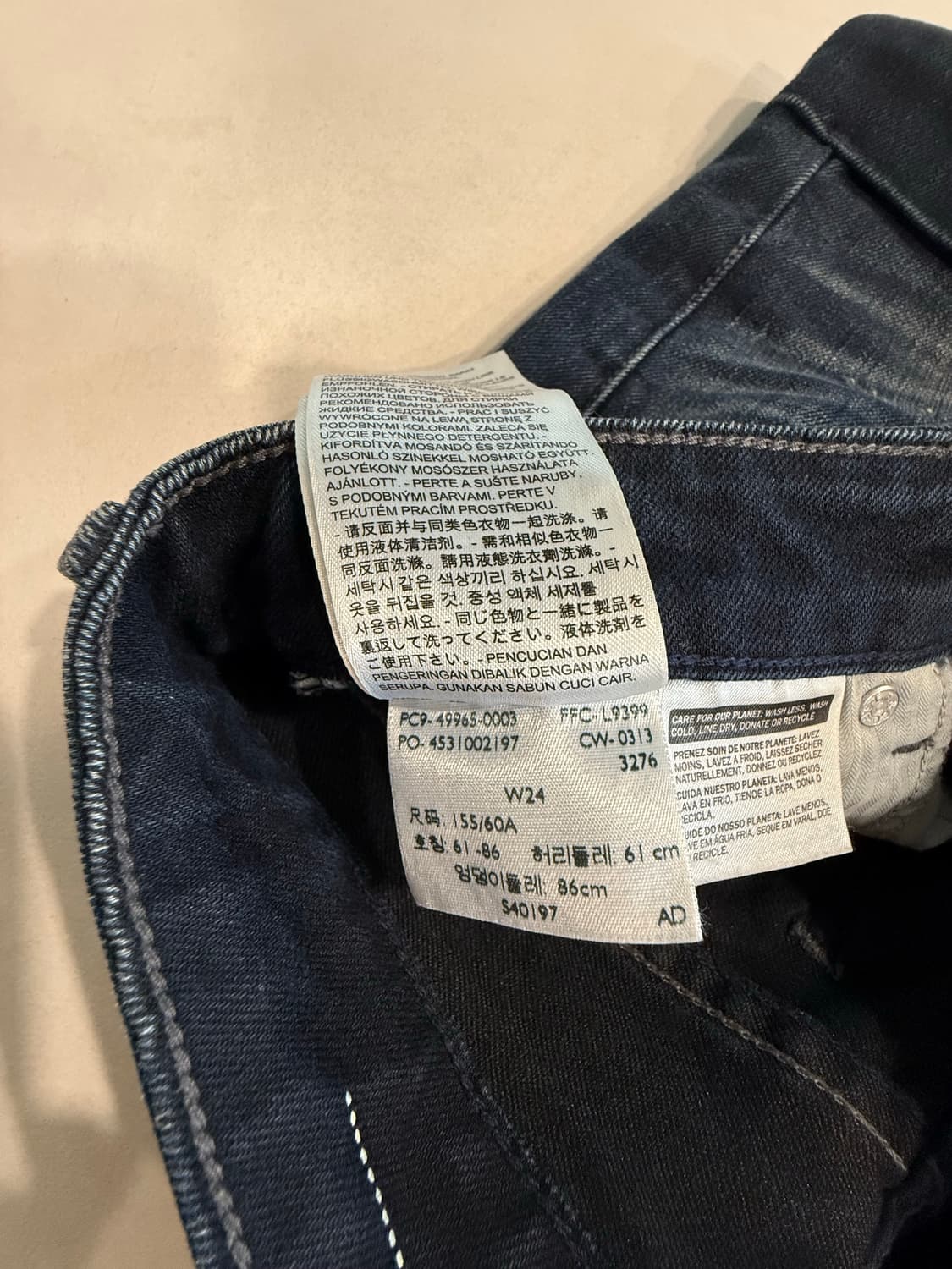 리바이스 데미커브 여성용 롤업 워싱 데님 숏팬츠 24 상품이미지3