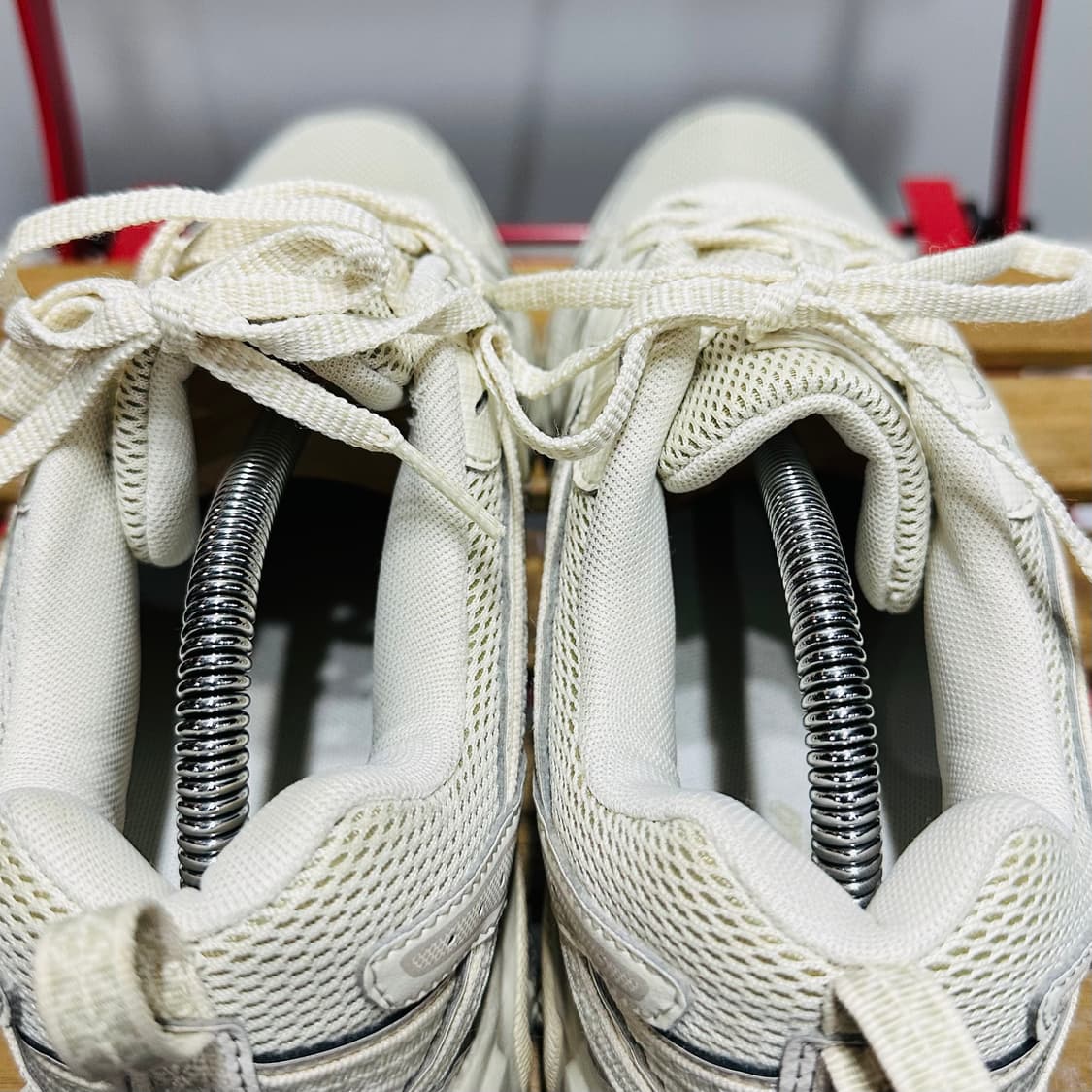 270) 뉴발란스 트레일화  남성 남자 운동화 410 아이보리 상품이미지5