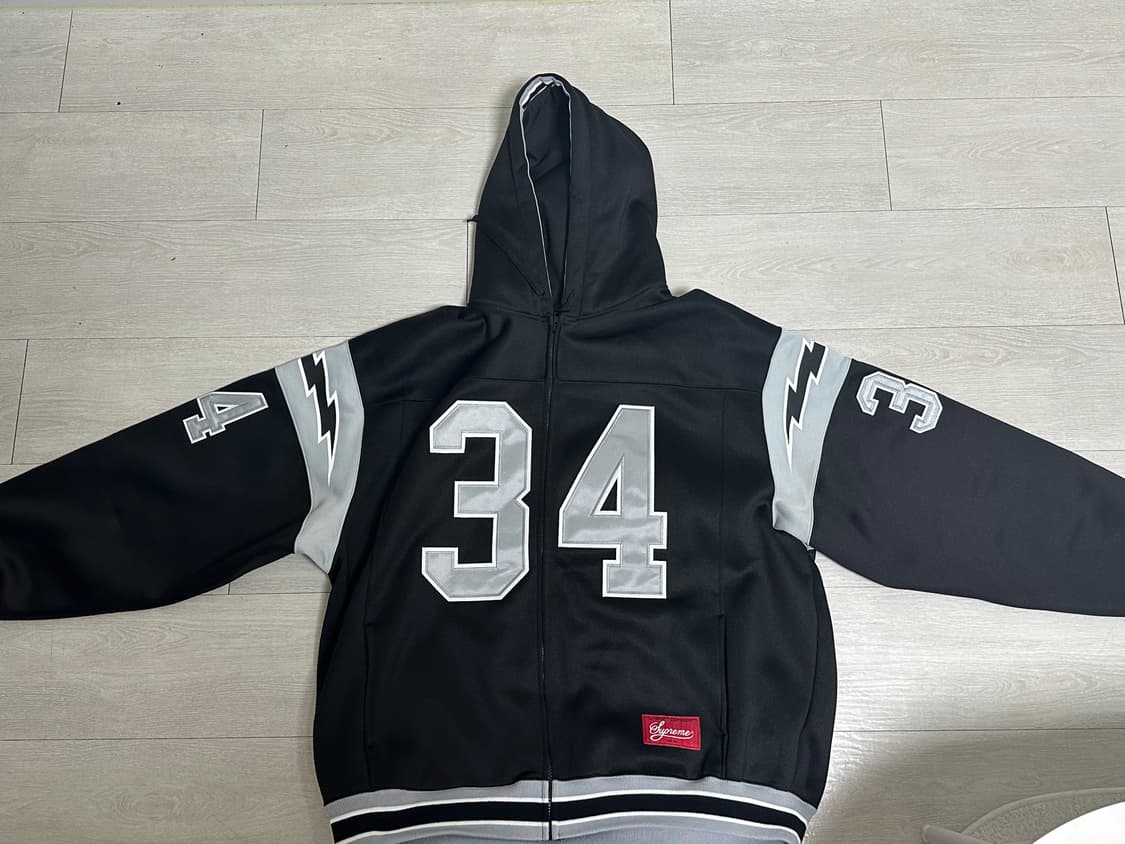 슈프림 풋볼집업 후드 스웨트셔츠 블랙xxl 상품이미지2