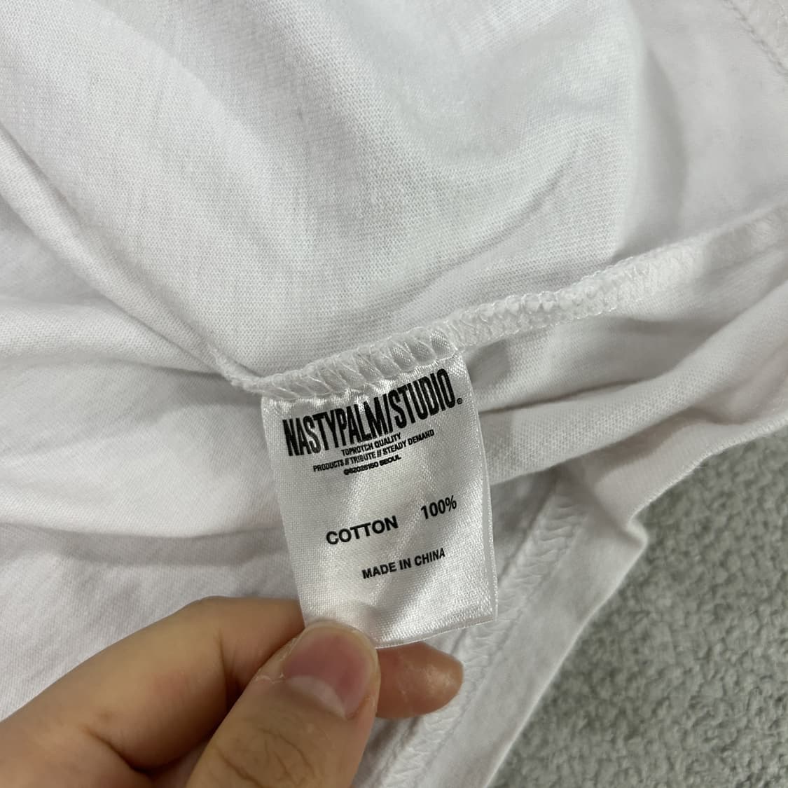 NP 화이트 반팔 티셔츠 XL 상품이미지3