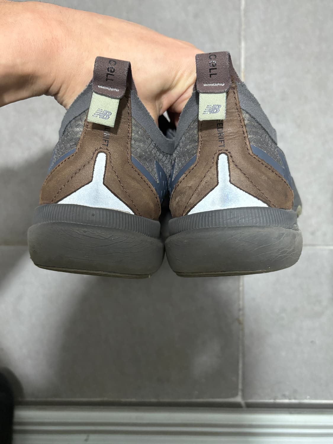 (275) 뉴발란스 오라리 퓨어셀 챠콜 상품이미지3