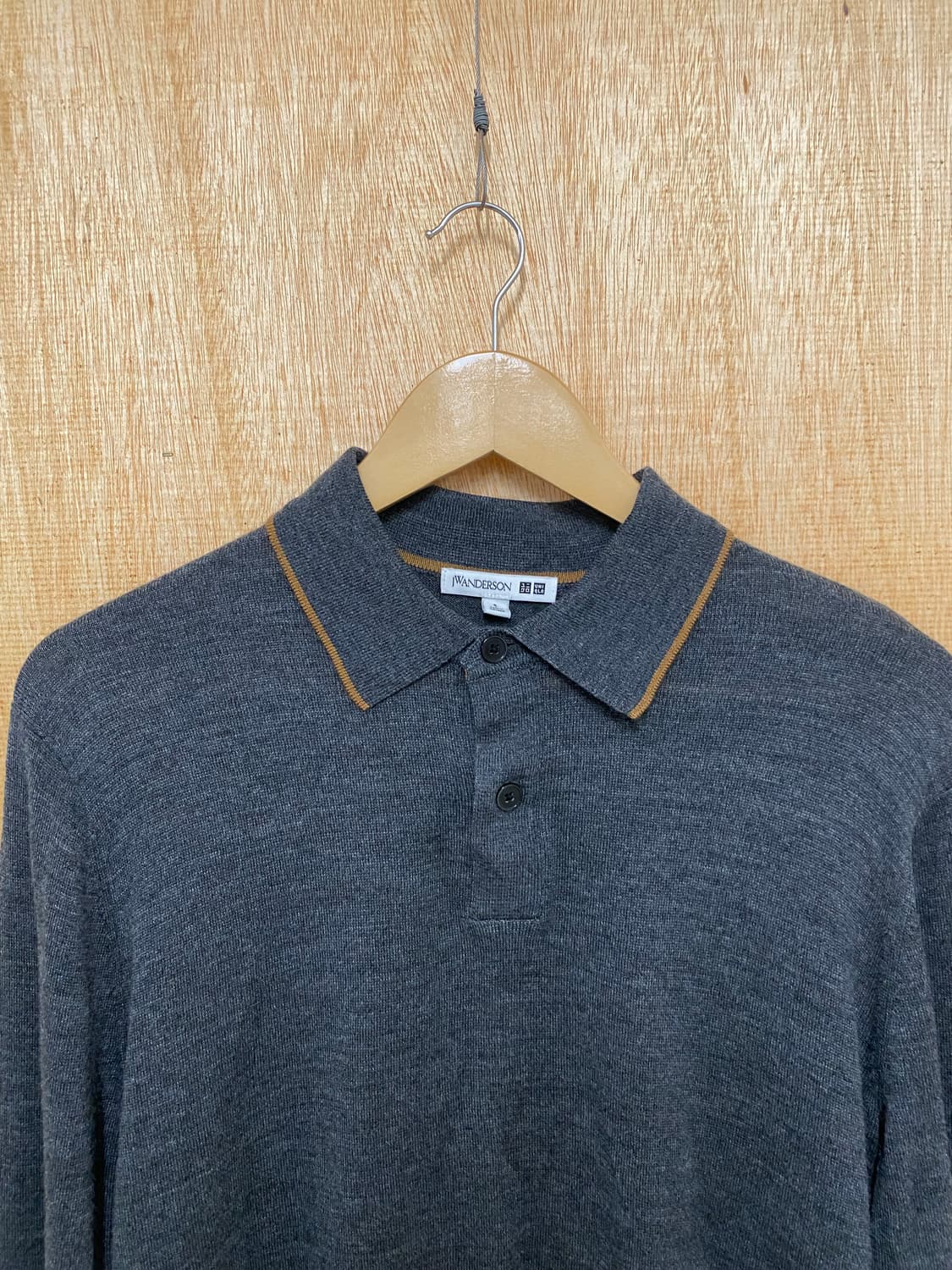 JW ANDERSON x UNIQLO knit collar t-shirt 상품이미지3
