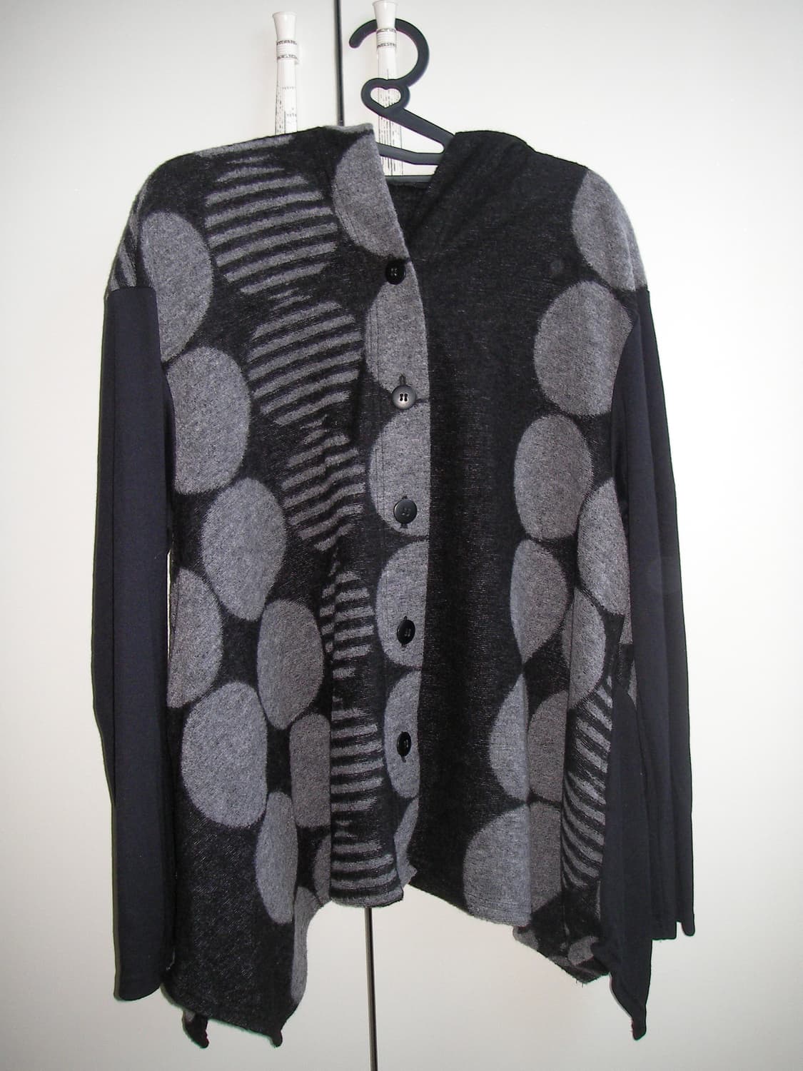 도트 가디건 상품이미지1