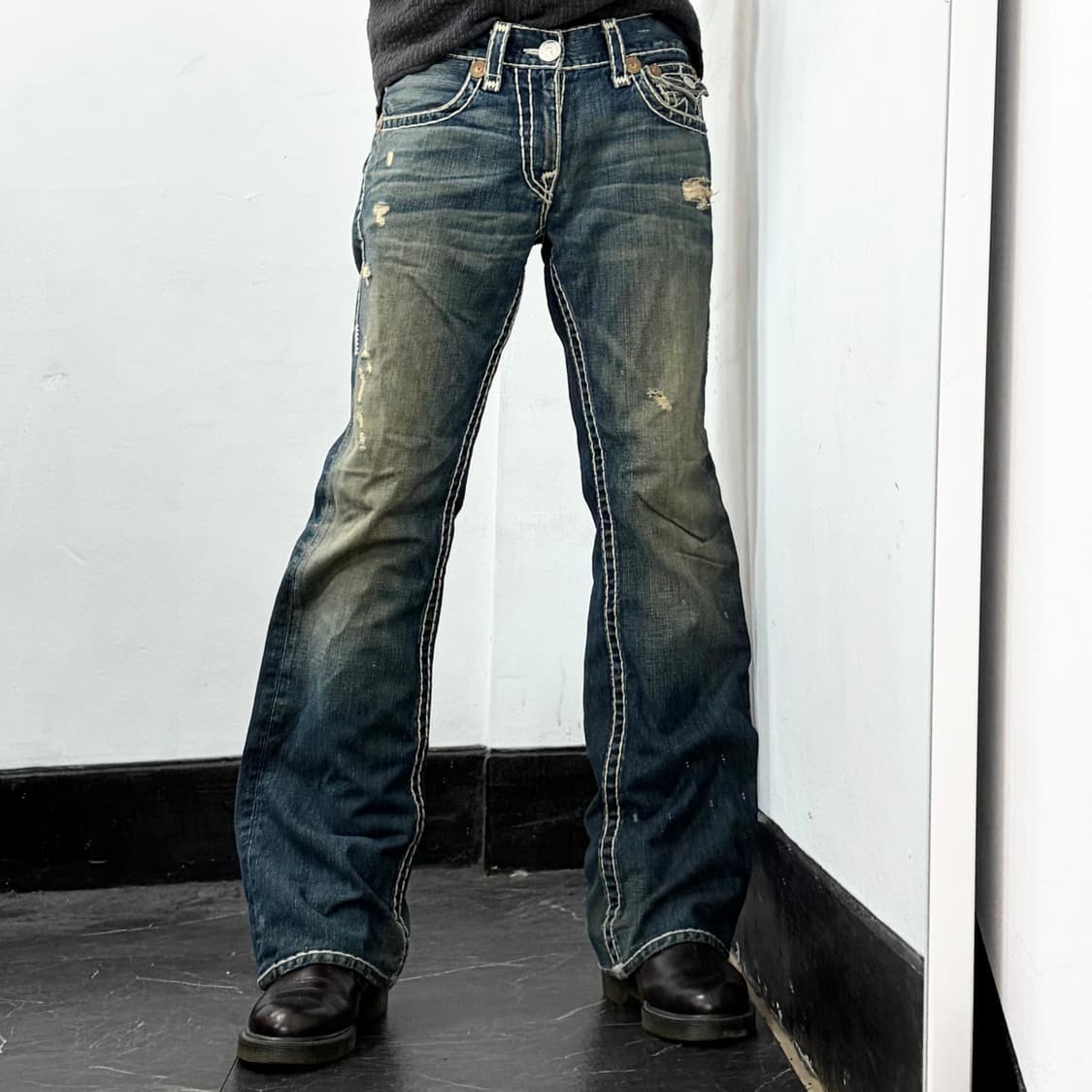 트루릴리전 월드투어 부츠컷 데님 팬츠 상품이미지2