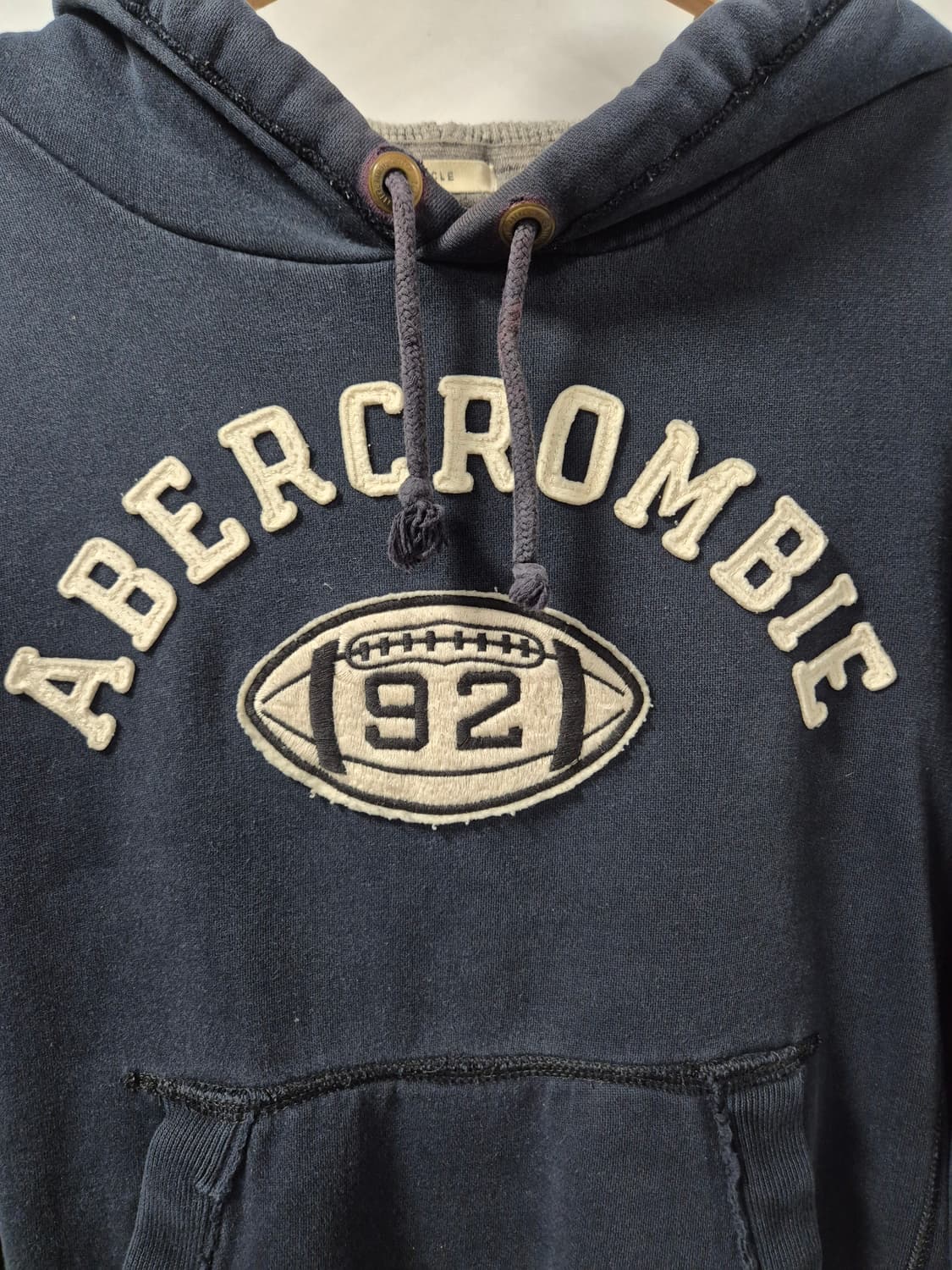 *무료배송*아베크롬비 Y2K 올드스쿨 네이비 후드티 M사이즈(상태A급) 상품이미지2